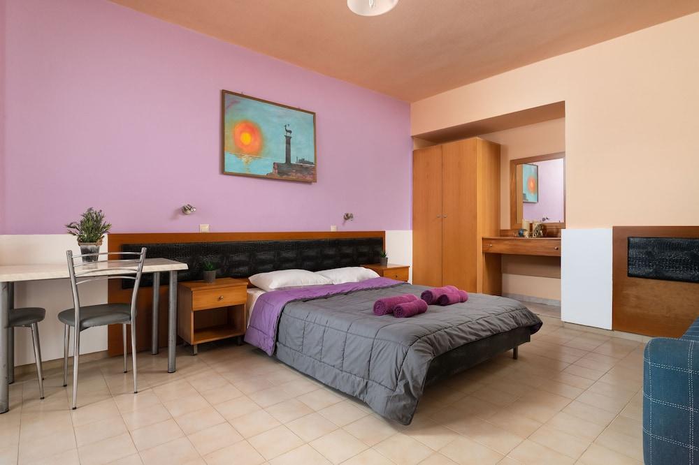 Marietta Hotel Apartments Pastida Екстериор снимка