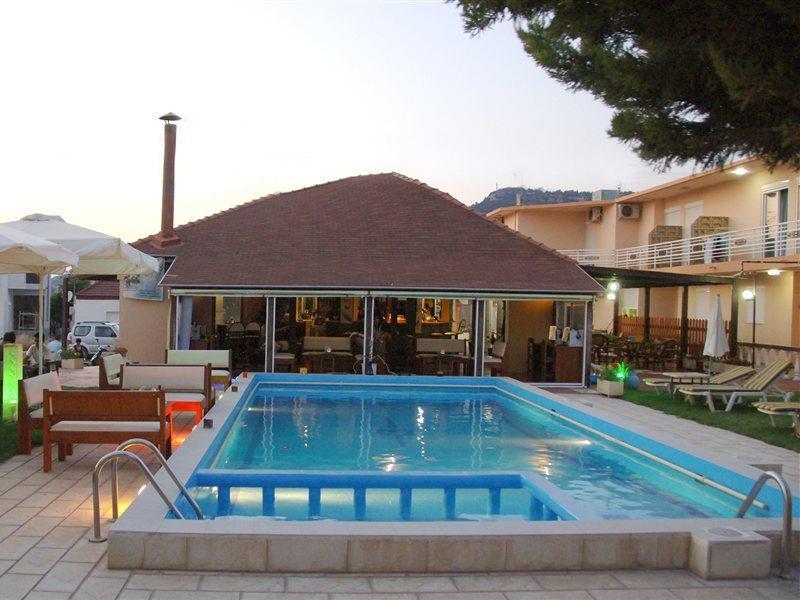 Marietta Hotel Apartments Pastida Екстериор снимка